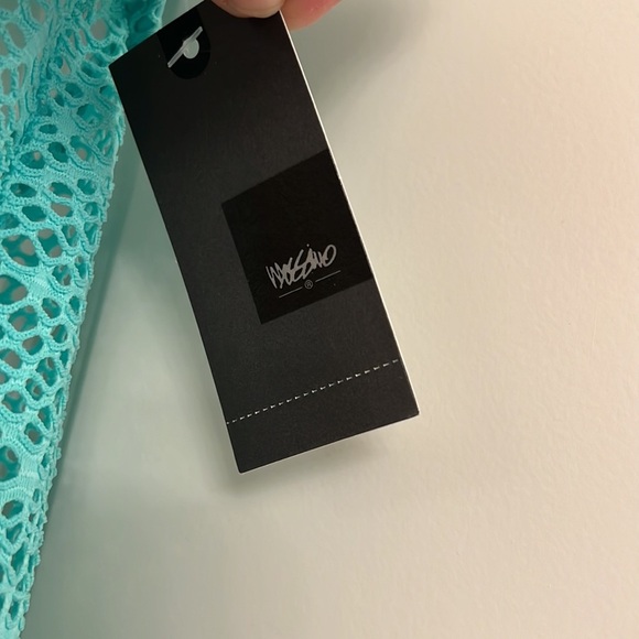 Mossimo ladies swim top - Picture 2 of 7